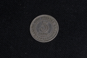 330-british-coin-front